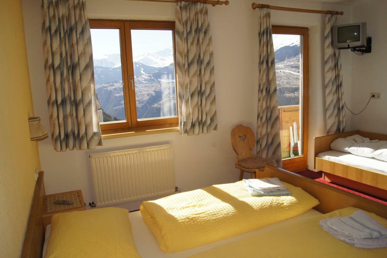 Hotel Alpenrose Fendels Exterior photo